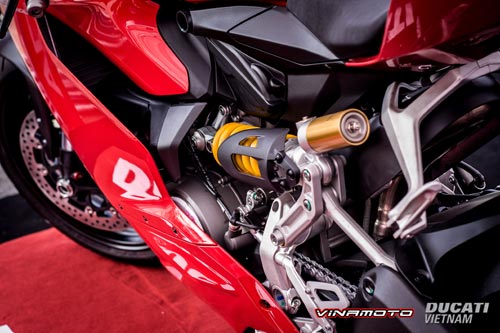 Ngắm Ducati 899 Panigale vừa ra mắt tại Việt Nam - 9