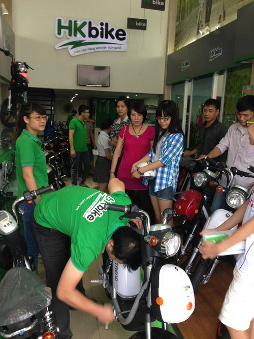 HKbike iTrend thu hút lượng khách khủng trong ngày đầu bán hàng - 4