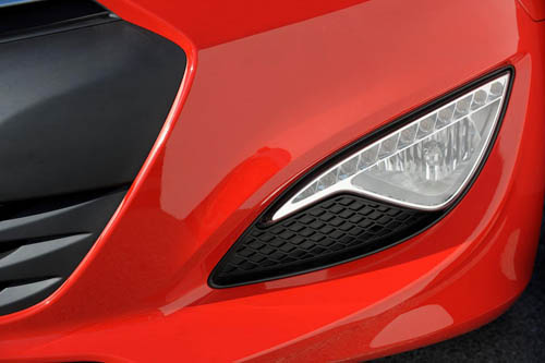 Hyundai công bố giá Genesis Coupe 2015 - 12
