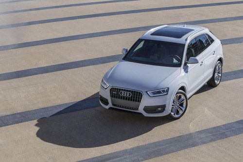 Công bố giá xe Audi Q3 2015 - 5