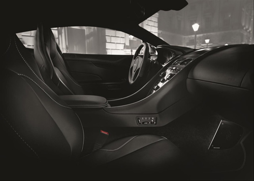 Aston Martin Vanquish Carbon Black đẹp mê mẩn - 7