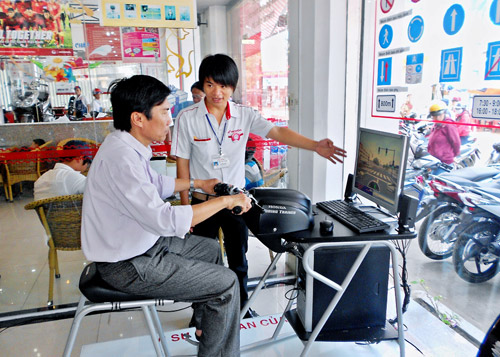 Honda Việt Nam tuyên dương các cửa hàng xuất sắc tháng 7 - 4