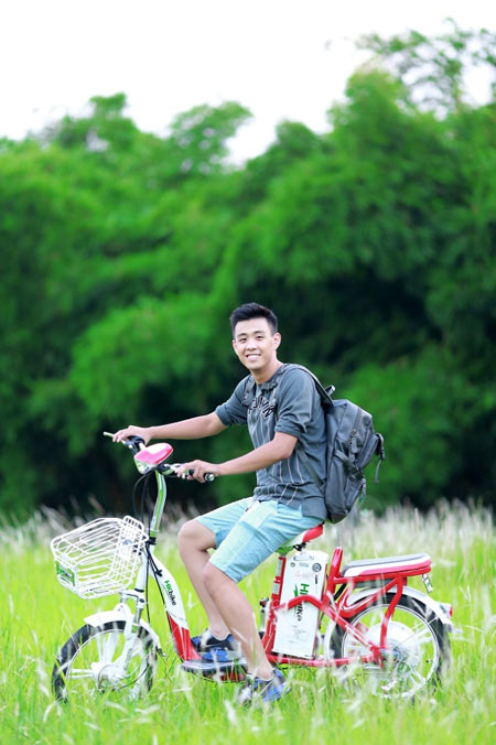 Tại sao học sinh ngày nay thích đi xe đạp điện? - 6