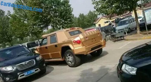Siêu SUV Dartz Kombat dát vàng, nặng hơn 3 tấn - 2