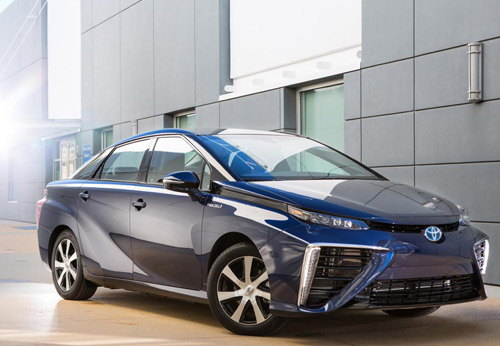 Xe Toyota Mirai chạy pin đạt gần 500km trình làng - 6