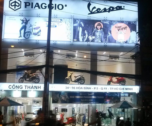 Piaggio Công Thành khai trương showroom theo tiêu chuẩn mới - 5
