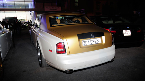 Cặp đôi Rolls-Royce Phantom biển "khủng", mạ vàng tại Hà Nội - 3