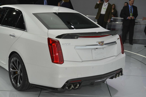 Cadillac CTS-V 2016: Chiếc sedan mạnh mẽ - 5