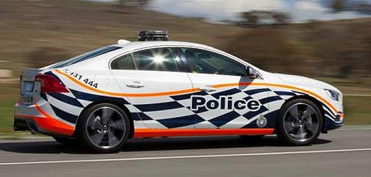 Điểm mặt 6 xe ôtô cảnh sát siêu tốc nhất thế giới - 6