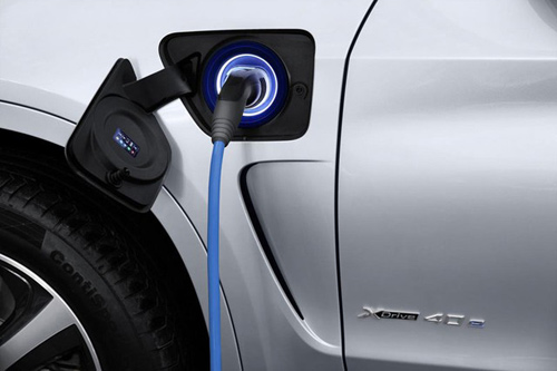 Công bố BMW X5 mới siêu tiết kiệm nhiên liệu - 9