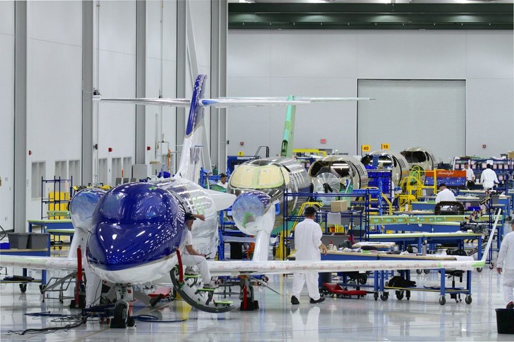Honda sắp “bành trướng” trong làng sản xuất máy bay - 3