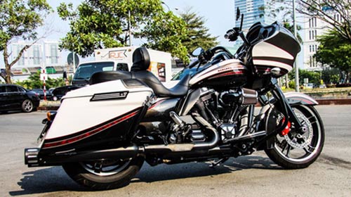 Cận cảnh bản độ tiền tỷ Harley Davidson tại Sài Gòn