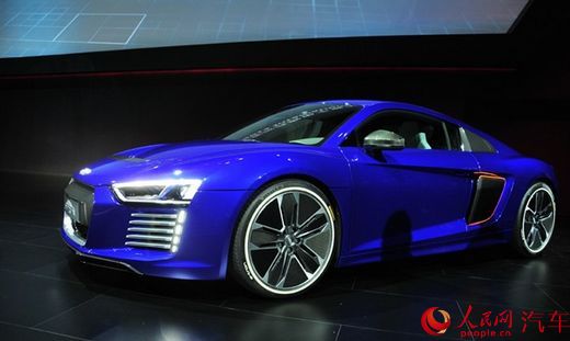 Audi giới thiệu công nghệ lái tự động Audi R8 e-tron