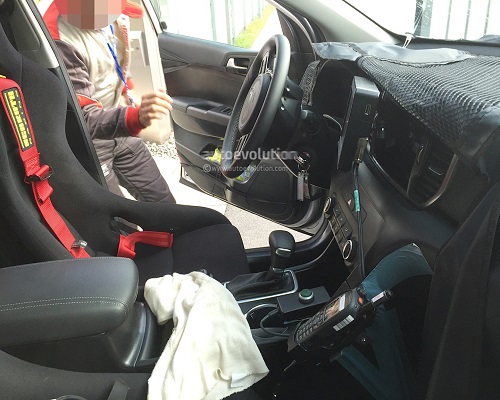 SUV Kia Sportage 2015 trên đường thử nghiệm