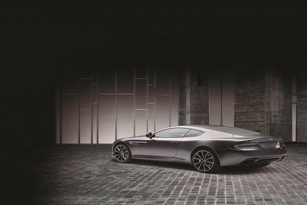 Khám phá Aston Martin DB9 GT Bond Edition phiên bản giới hạn - 2