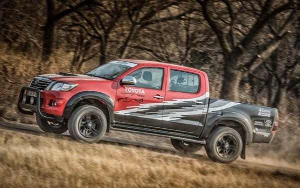 Toyota Hilux Racing Experience - xứng danh 