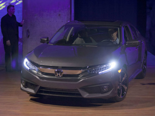 Lần đầu tiên Honda Civic 2016 lộ ảnh thực chi tiết - 3