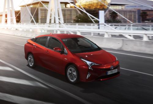 Toyota Prius thế hệ thứ tư siêu tiết kiệm 2,5 lít/100km - 4