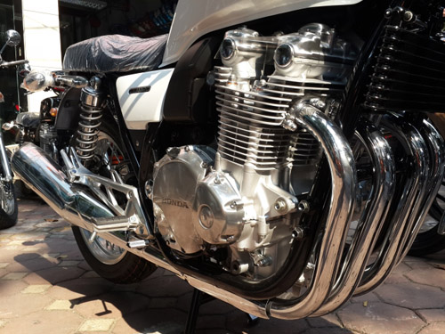 Hàng “độc” Honda CB1100 EX 2015 ồ ạt vào Việt Nam - 7