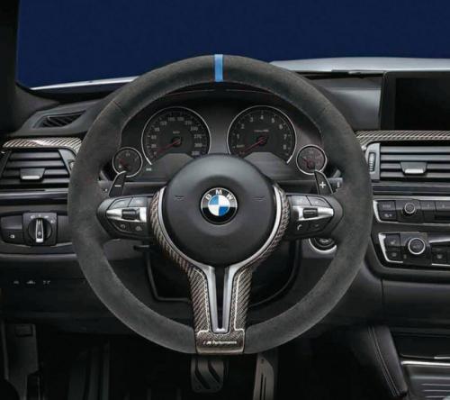 Soi mẫu BMW M4 Coupe M Performance Edition và M4 Coupe Individual Edition - 4